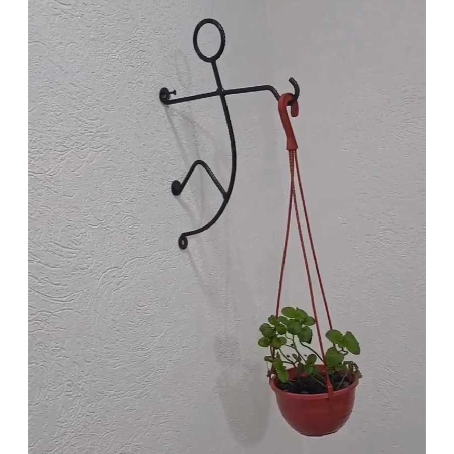 man-planter-hook-stand
