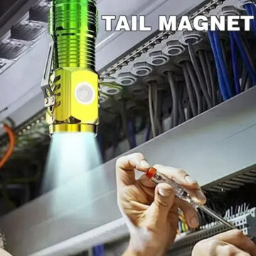 Mini USB Rechargeable LED Flashlight